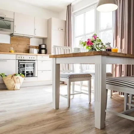 Ferienwohnung, Zingst, Cleaning Included Apartman Zingst